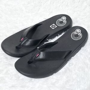 Nike Women's Bella Kai Slip On Thong Sandals Black/Pink sz 8?
